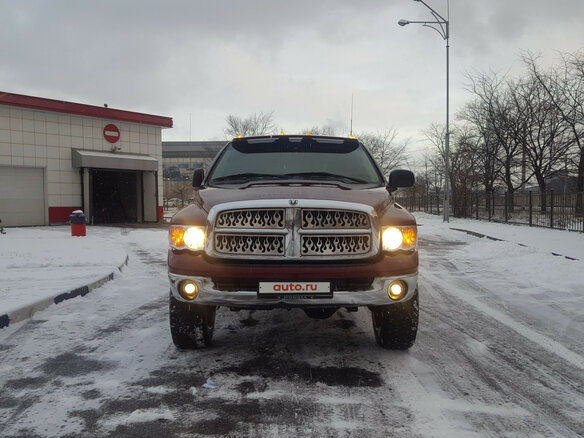 2003 Dodge RAM III (DR/DH), пурпурный - вид 1