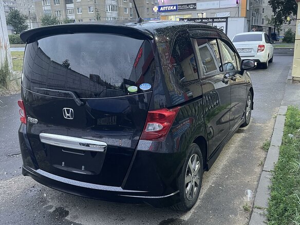 2009 Honda Freed I, чёрный, 1290000 рублей - вид 5