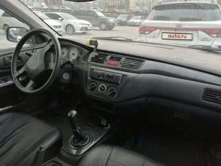 2005 Mitsubishi Lancer IX, белый, 300000 рублей, вид 5