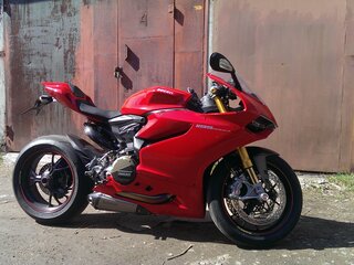 2014 Ducati 1199 Panigale, пурпурный, 2100000 рублей, вид 2
