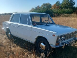 1972 Lada (ВАЗ) 2103, белый, 1000000 рублей, вид 2