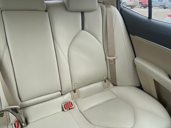 2021 Toyota Camry VIII (XV70) Рестайлинг, чёрный, 4250000 рублей - вид 7