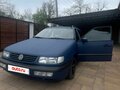 1994 Volkswagen Passat B4, синий, 300000 рублей