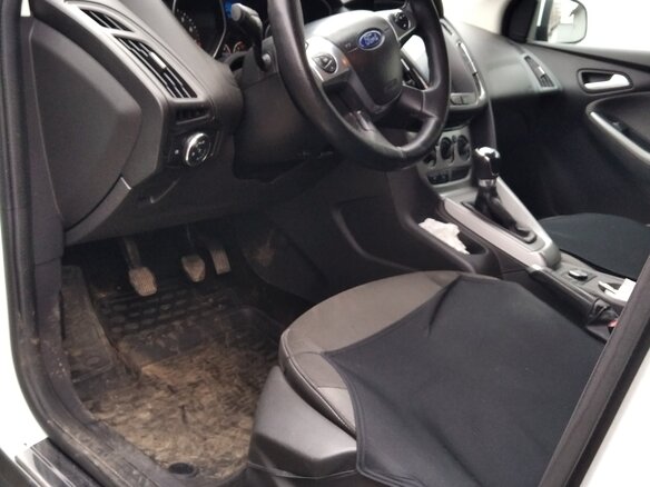 2013 Ford Focus III, белый, 600000 рублей - вид 3