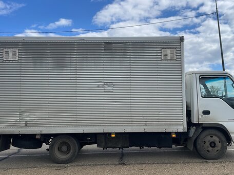 1996 Isuzu Elf (N-series), белый, 1500000 рублей, вид 2