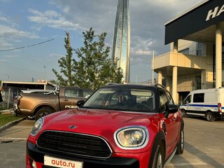 2019 Mini Countryman Cooper D II, красный, 5045000 рублей, вид 3
