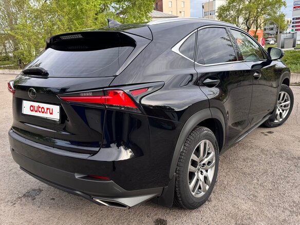 2018 Lexus NX 300 I Рестайлинг, чёрный, 4050000 рублей - вид 2