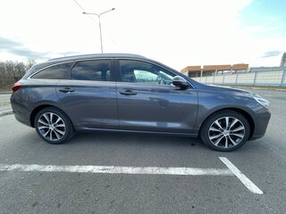 2017 Hyundai i30 III, серый, 1150000 рублей, вид 4