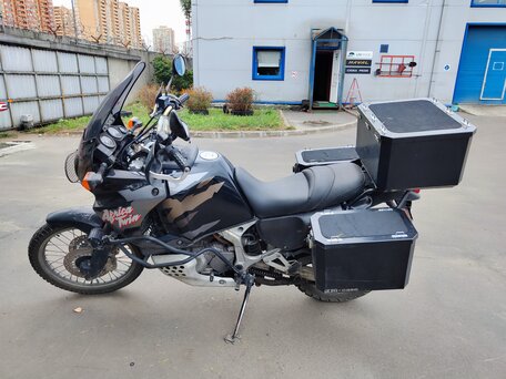 1999 Honda XRV 750 Africa Twin, чёрный, 490000 рублей, вид 3