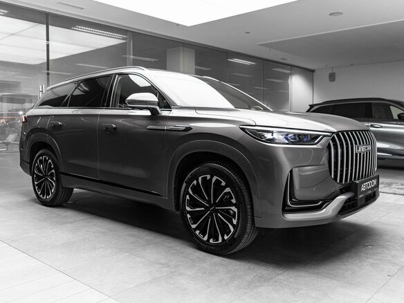 2025 Jaecoo J8, серый, 5274000 рублей - вид 3