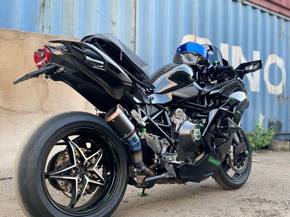 2019 Kawasaki Ninja H2 SX, чёрный, 1499999 рублей - вид 3