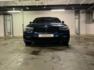 2017 BMW 5 серии 530d xDrive VII (G30/G31/G38), синий, 4800000 рублей, вид 5