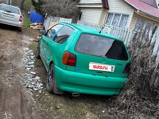 1999 Volkswagen Polo III Рестайлинг, зелёный, 300000 рублей, вид 2