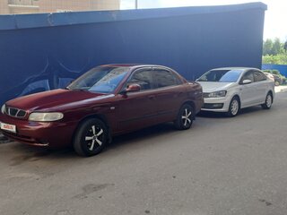 1998 Daewoo Nubira I, красный, 350000 рублей, вид 4