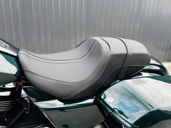 2024 Harley-Davidson Road Glide, зелёный, 3750000 рублей - вид 20