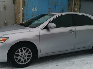 2009 Toyota Camry VI (XV40) Рестайлинг, серебристый, 1250000 рублей, вид 4