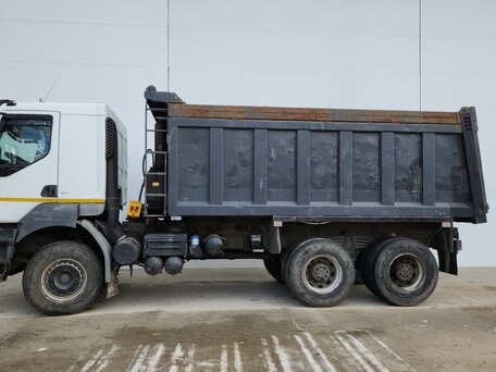 2011 Renault Kerax, белый, 2950000 рублей, вид 3