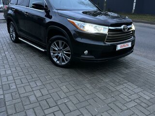 2014 Toyota Highlander III (XU50), чёрный, 2560000 рублей, вид 2