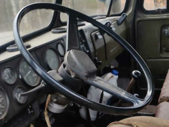 1990 Урал 4320, зелёный, 430000 рублей - вид 6