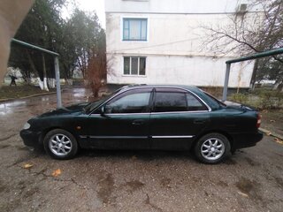 1998 Hyundai Sonata III Рестайлинг, зелёный, 260000 рублей, вид 2