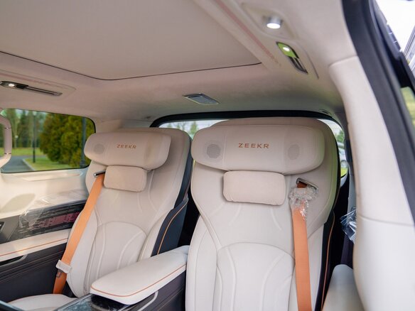 2024 Zeekr 009 108 kWh I Рестайлинг, чёрный - вид 22