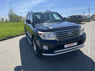 2012 Toyota Land Cruiser 200 Series Рестайлинг 1, чёрный, 3700000 рублей, вид 3
