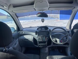 2000 Toyota FunCargo, зелёный, 485000 рублей, вид 3