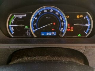 2015 Toyota Noah III (R80), белый, 1800000 рублей, вид 4