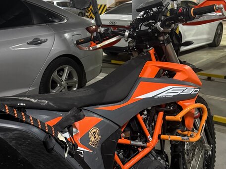 2021 KTM 690 Enduro R, оранжевый, 1100000 рублей, вид 3
