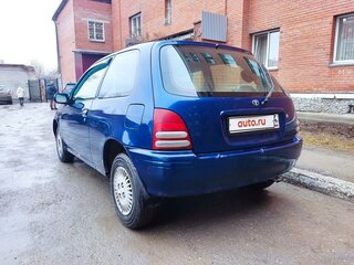 1998 Toyota Starlet V (P90), синий, 235000 рублей, вид 5