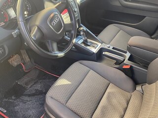 2010 Audi A3 II (8P) Рестайлинг 2, чёрный, 700000 рублей, вид 4