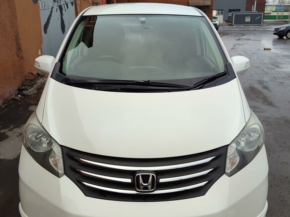 2008 Honda Freed I, белый, 1150000 рублей - вид 1