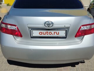 2009 Toyota Camry VI (XV40) Рестайлинг, серебристый, 1350000 рублей, вид 3