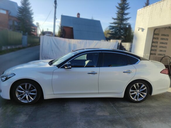 2015 Infiniti Q70 I Рестайлинг, белый, 2350000 рублей - вид 12