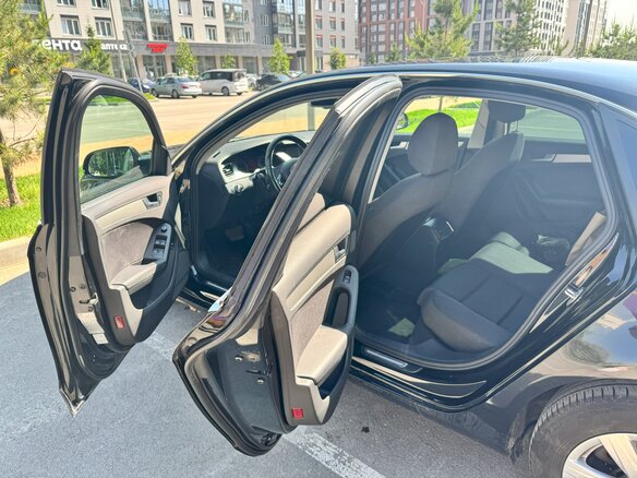 2010 Audi A4 IV (B8), чёрный, 899000 рублей - вид 7