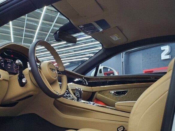 2019 Bentley Continental GT III, белый - вид 18