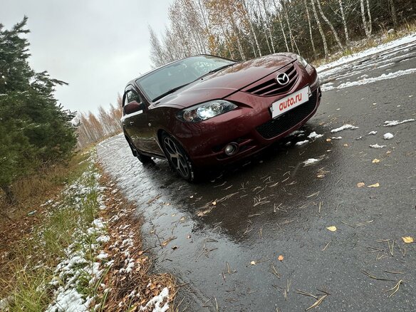 2005 Mazda 3 I (BK), красный, 700000 рублей