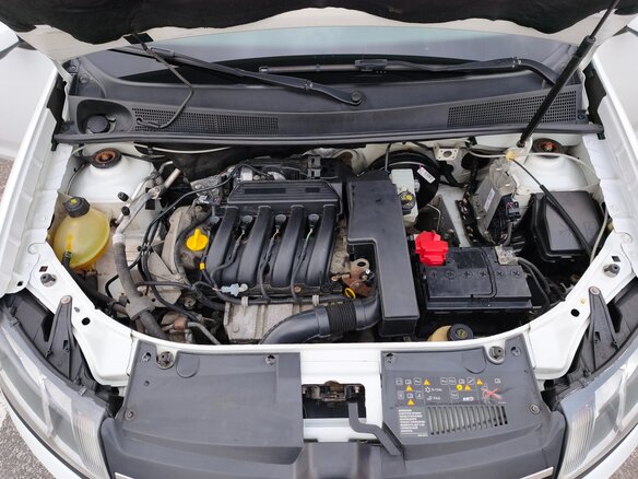 2017 Renault Sandero II, белый, 820000 рублей - вид 9