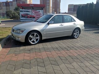 1999 Lexus IS 200 I, серебристый, 800000 рублей, вид 5