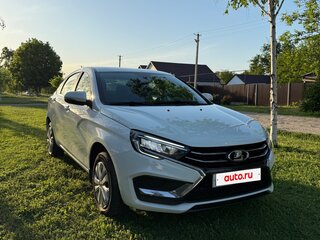 2024 Lada (ВАЗ) Vesta I Рестайлинг (NG), белый, 1499999 рублей, вид 2