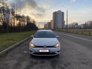 2018 Volkswagen Golf VII Рестайлинг, белый, 1250000 рублей, вид 3