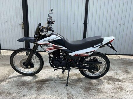 2014 Zongshen ZS200GS, чёрный, 115000 рублей, вид 2