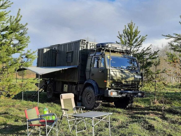 2000 КамАЗ 4326, зелёный, 4950000 рублей - вид 11
