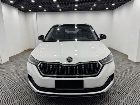 2022 Skoda Kamiq I, белый, 1357000 рублей, вид 2
