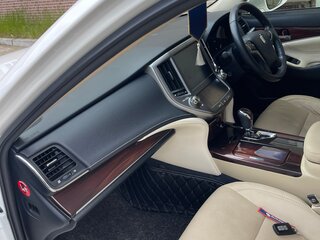 2014 Toyota Crown XIV (S210), белый, 3000000 рублей, вид 5