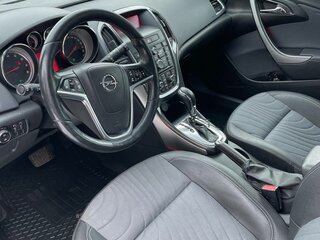 2013 Opel Astra J Рестайлинг, коричневый, 828000 рублей, вид 4