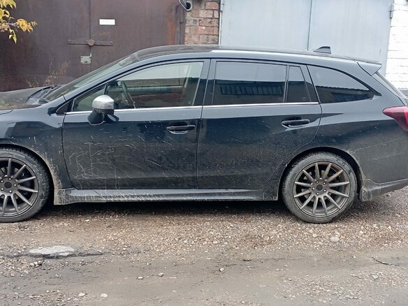 2014 Subaru Levorg I, чёрный, 1150000 рублей - вид 4