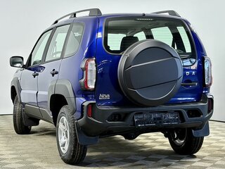 2026 Lada (ВАЗ) Niva Travel I Рестайлинг, синий, 1618000 рублей, вид 3