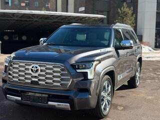 2023 Toyota Sequoia III, серый, 11000000 рублей, вид 1