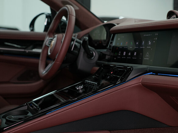 2026 Porsche Panamera GTS III, чёрный, 29700000 рублей - вид 39